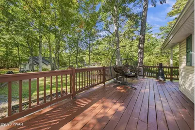 142 Hawthorne Drive, Dingmans Ferry, PA 18328 - Photo 23