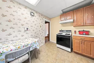 106 Oak Ave, Matamoras, PA 18336 - Photo 15