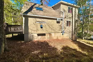 1202 Commanche Cir, Lake Ariel, PA 18436 - Photo 5