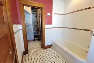 411 Spring St, Hawley, PA 18428 - Photo 47