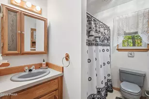 800 Cedar Ct, Lords Valley, PA 18428 - Photo 27