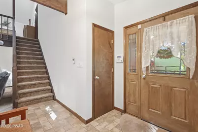 800 Cedar Court, Lords Valley, PA 18428 - Photo 3