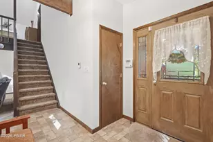 800 Cedar Ct, Lords Valley, PA 18428 - Photo 3