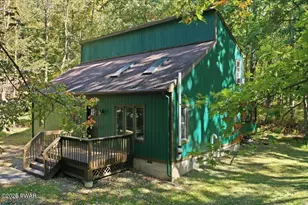 105 Forest Dr, Hawley, PA 18428 - Photo 5