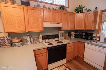 33 Delbert Drive, Covington Township, PA 18424 - Photo 13
