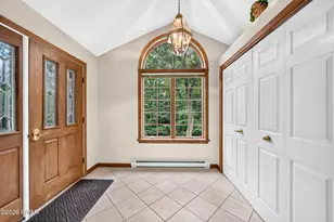 136 Eastwood Dr, Greentown, PA 18426 - Photo 5