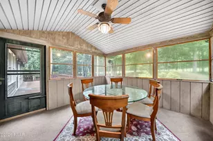 136 Eastwood Dr, Greentown, PA 18426 - Photo 25