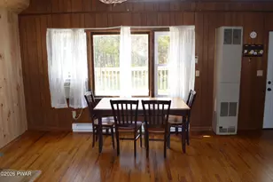 1095 West Side Dr, Newfoundland, PA 18445 - Photo 17