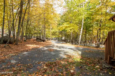 114 Log Cabin Drive, Lackawaxen, PA 18435 - Photo 25