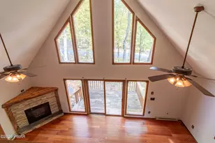 114 Log Cabin Dr, Lackawaxen, PA 18435 - Photo 9