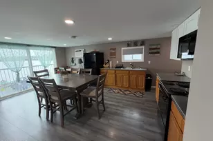 27 Lizzys Ln, Waymart, PA 18472 - Photo 11