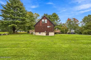 225 Raymondskill Rd, Milford, PA 18337 - Photo 5