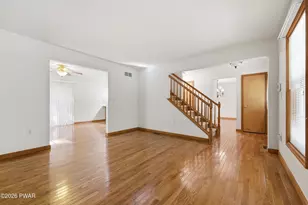 128 Friendship Dr, Hawley, PA 18428 - Photo 5