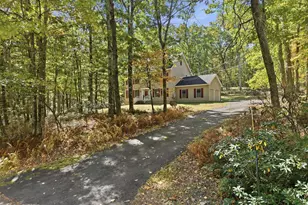 128 Friendship Dr, Hawley, PA 18428 - Photo 51