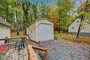 263 Upper Independence Dr, Lackawaxen, PA 18435 - Photo 51
