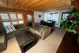 50 Paupack Point Rd, Hawley, PA 18428 - Photo 11