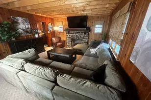 50 Paupack Point Rd, Hawley, PA 18428 - Photo 13