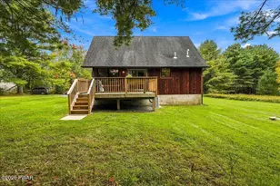 225 Raymondskill Rd, Milford, PA 18337 - Photo 15