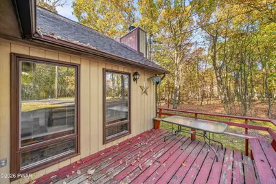 106 Hawk Court, Bushkill, PA 18324 - Photo 9