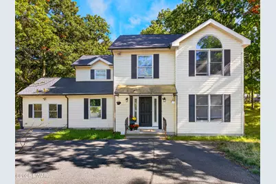 4555 Pine Ridge Drive W, Bushkill, PA 18324 - Photo 1