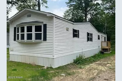 118 Middle Road, Greentown, PA 18426 - Photo 1