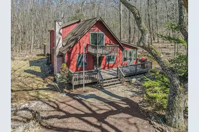 218 Paper Birch N, Tafton, PA 18464 - Photo 1