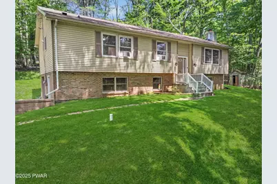 109 Crocus Lane, Milford, PA 18337 - Photo 1
