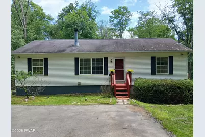 106 Meadowbrook Road, Matamoras, PA 18336 - Photo 1