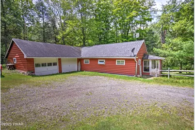 1350 Rt 390, Greentown, PA 18426 - Photo 1