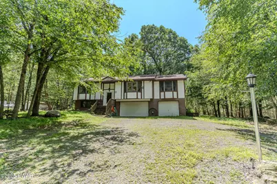 53 Windsor Road, Hawley, PA 18428 - Photo 1