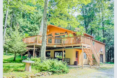 111 S Knob Road, Greentown, PA 18426 - Photo 1