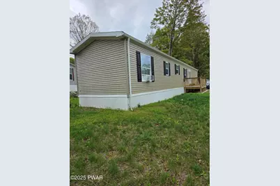 108 Middle Road, Greentown, PA 18426 - Photo 1