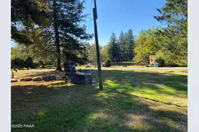 100 Neumann Drive, Milford, PA 18337 - Photo 1