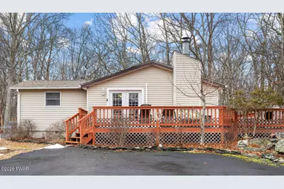 1030 Bear Drive, Bushkill, PA 18324 - Photo 1