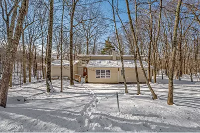 2110 Owl Pass, Bushkill, PA 18324 - Photo 1