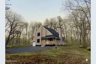127 Vista Court, Bushkill, PA 18324 - Photo 1