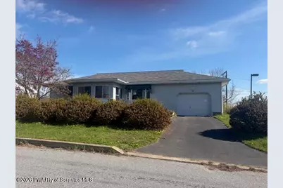 105 Ridgeview Drive, Dunmore, PA 18504 - Photo 1