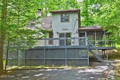 148 Manchester Lane, Bushkill, PA 18324 - Photo 1