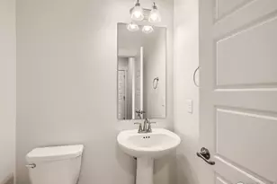 2071 Dusk Ct, Windsor, CO 80550 - Photo 9