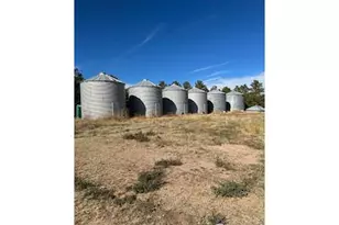 27563 Hwy 63, Akron, CO 80720 - Photo 15