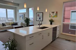 733 Kubat Ln, Longmont, CO 80503 - Photo 3