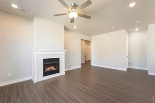 4260 Vulcan Crk Dr, Loveland, CO 80538 - Photo 7