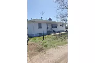 1550 E 18th St, Greeley, CO 80631 - Photo 3