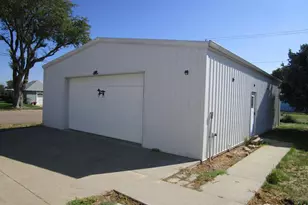 492 8th St, Burlington, CO 80807 - Photo 5