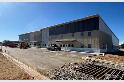 5978 Iris Pkwy #B, Longmont, CO 80504 - Photo 1