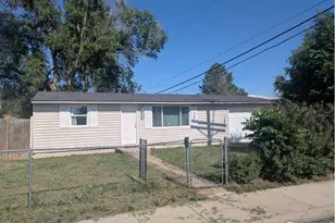 414 16th Ave Ct, Greeley, CO 80631 - Photo 3