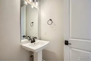 1685 Crystalline Dr, Windsor, CO 80550 - Photo 19