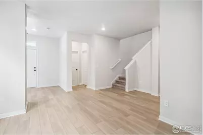 6355 Elk Pass Ln, Loveland, CO 80538 - Photo 5