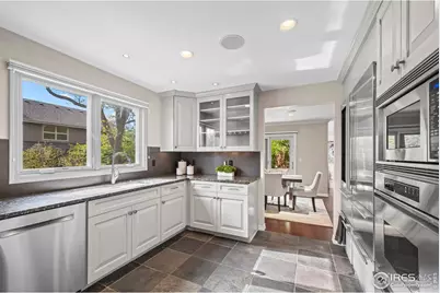 7126 Cedarwood Cir, Boulder, CO 80301 - Photo 9