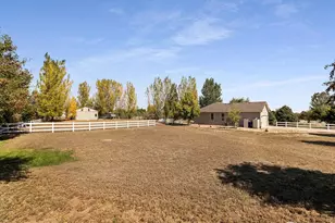 381 Bobcat Dr, Milliken, CO 80543 - Photo 33